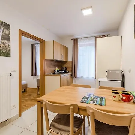 Apartamento Garni - Rombon